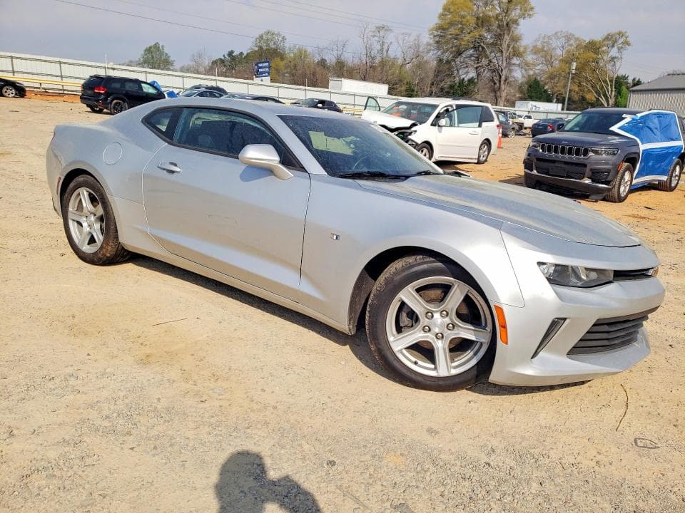2018 CHEVROLET CAMARO LT 4