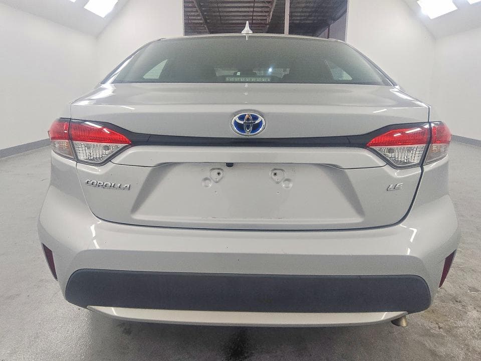 2021 TOYOTA COROLLA LE 6