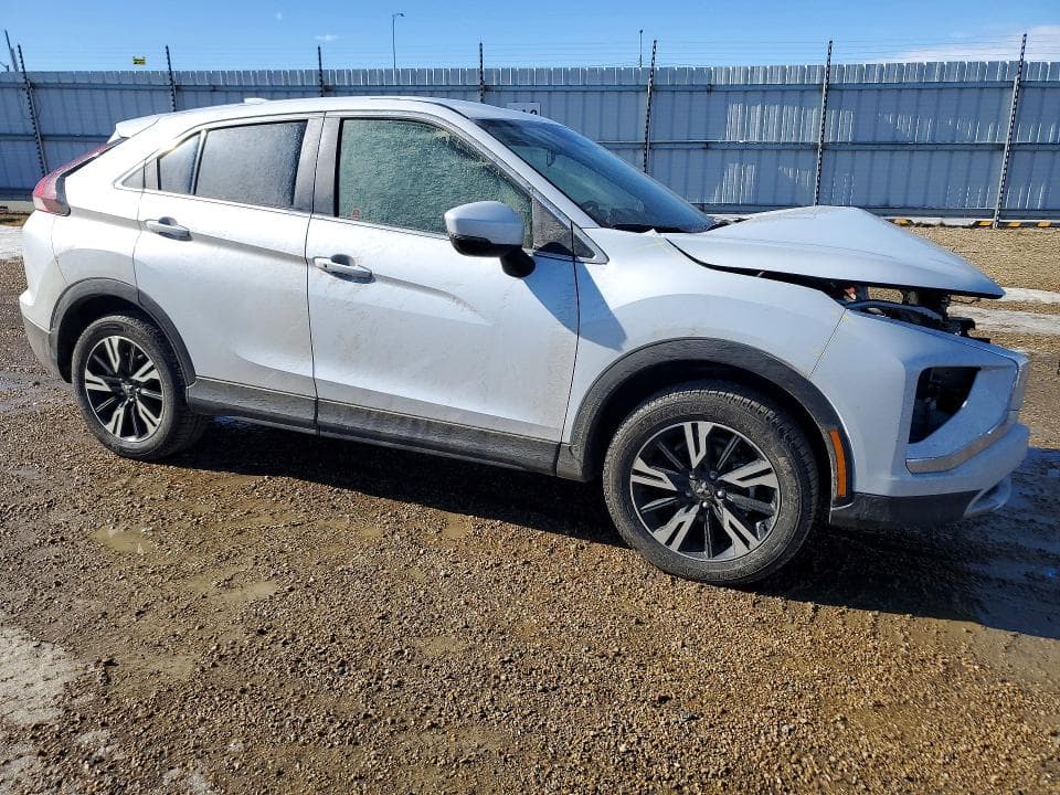 2025 MITSUBISHI ECLIPSE CROSS LE 4