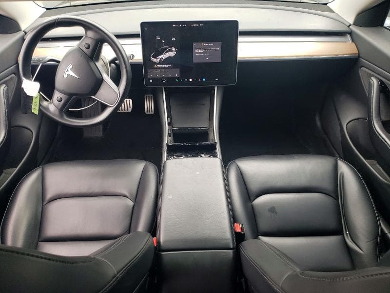 2018 TESLA MODEL 3 8