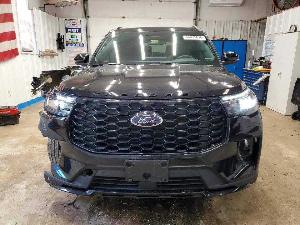 2025 FORD EXPLORER ST-LINE 5