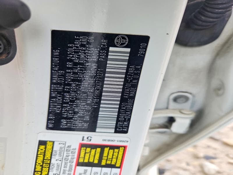 2019 TOYOTA CAMRY LE 12