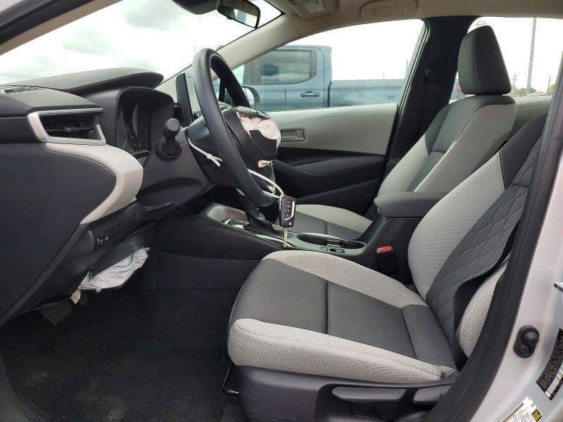2025 TOYOTA COROLLA LE 7