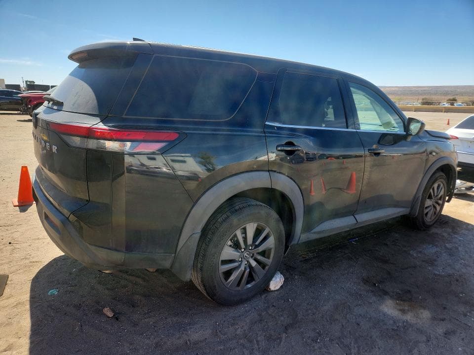 2024 NISSAN PATHFINDER S 3