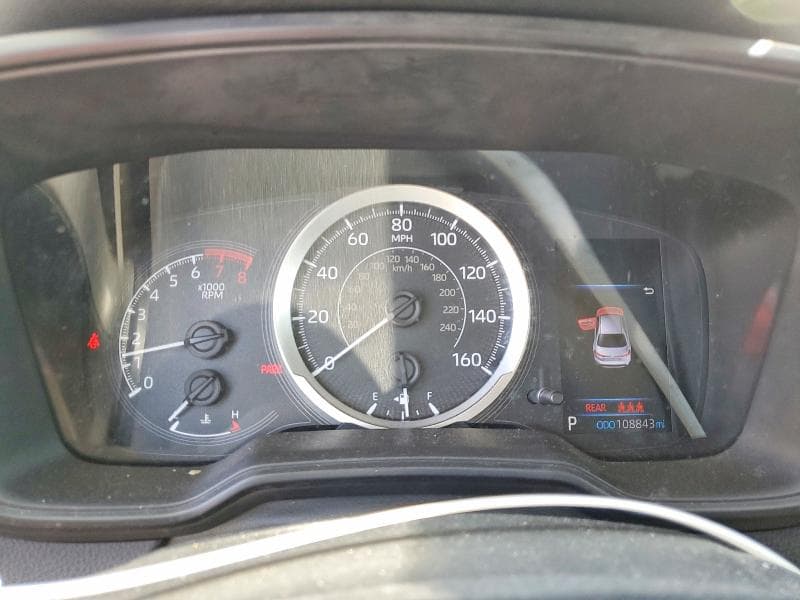 2021 TOYOTA COROLLA LE 9