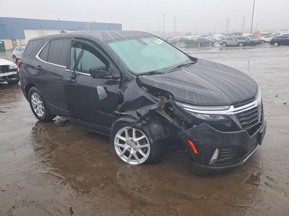2022 CHEVROLET EQUINOX LT 4