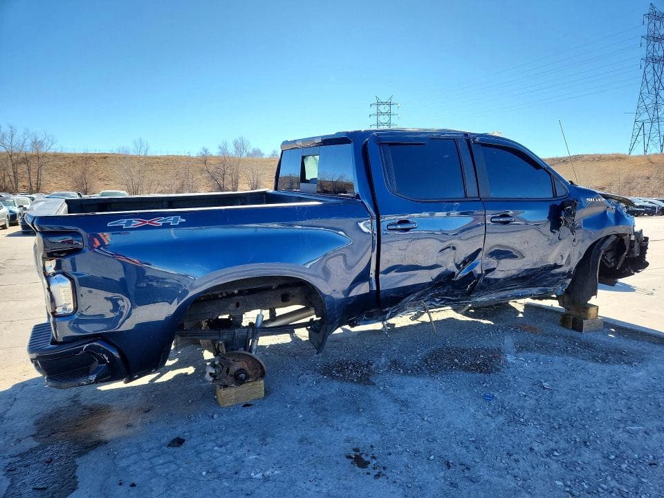 2019 CHEVROLET SILVERADO K1500 LT 3