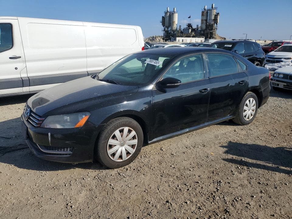 2012 VOLKSWAGEN PASSAT - 1