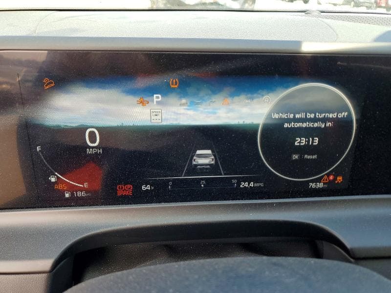 2025 KIA SELTOS EX 9