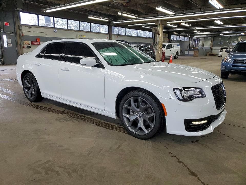 2023 CHRYSLER 300 S 4
