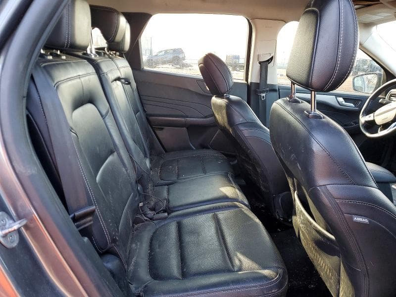 2021 FORD ESCAPE SEL 10