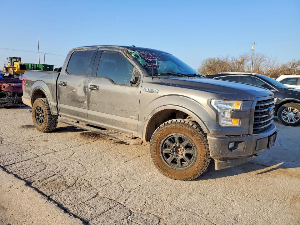 2017 FORD F150 SUPERCREW 4