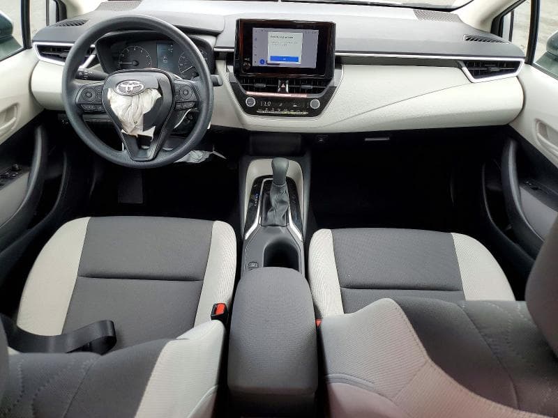 2025 TOYOTA COROLLA LE 8