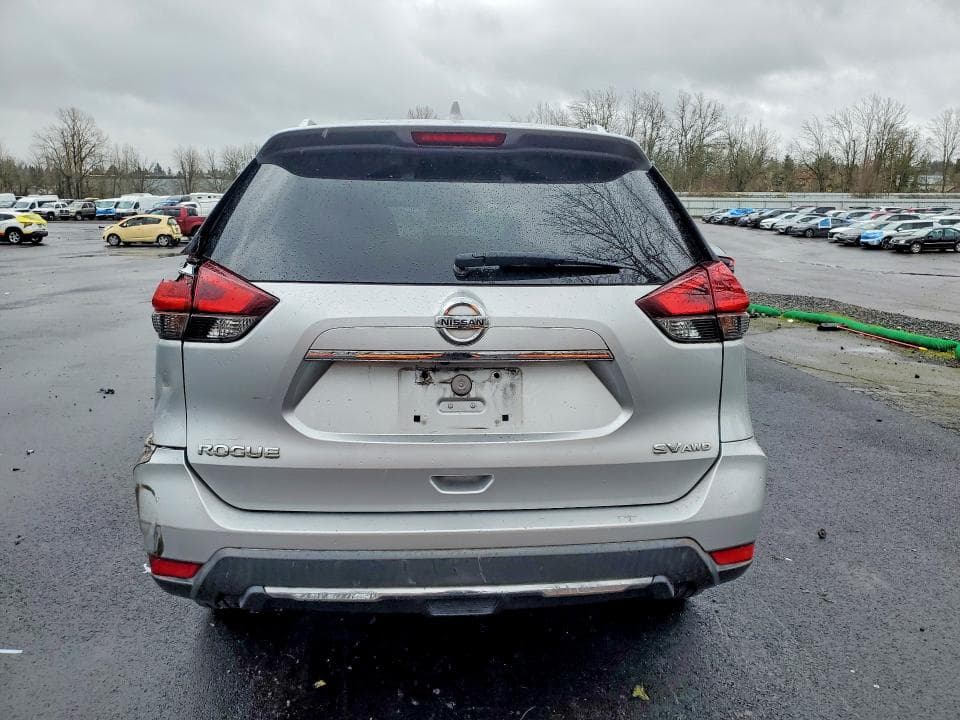 2018 NISSAN ROGUE SV 6