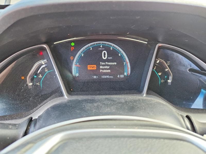 2018 HONDA CIVIC EX 9