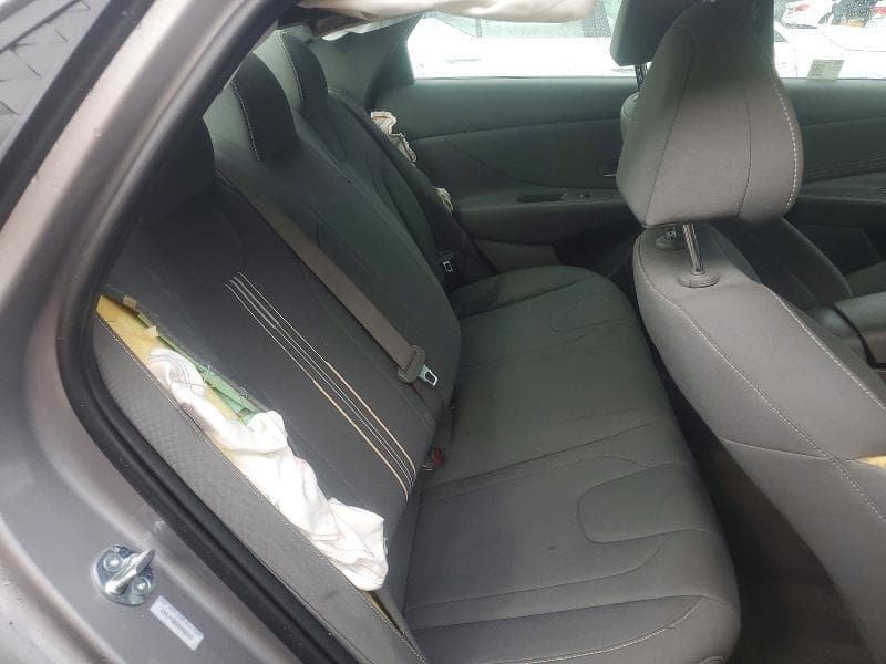 2025 HYUNDAI ELANTRA SEL SPORT 10