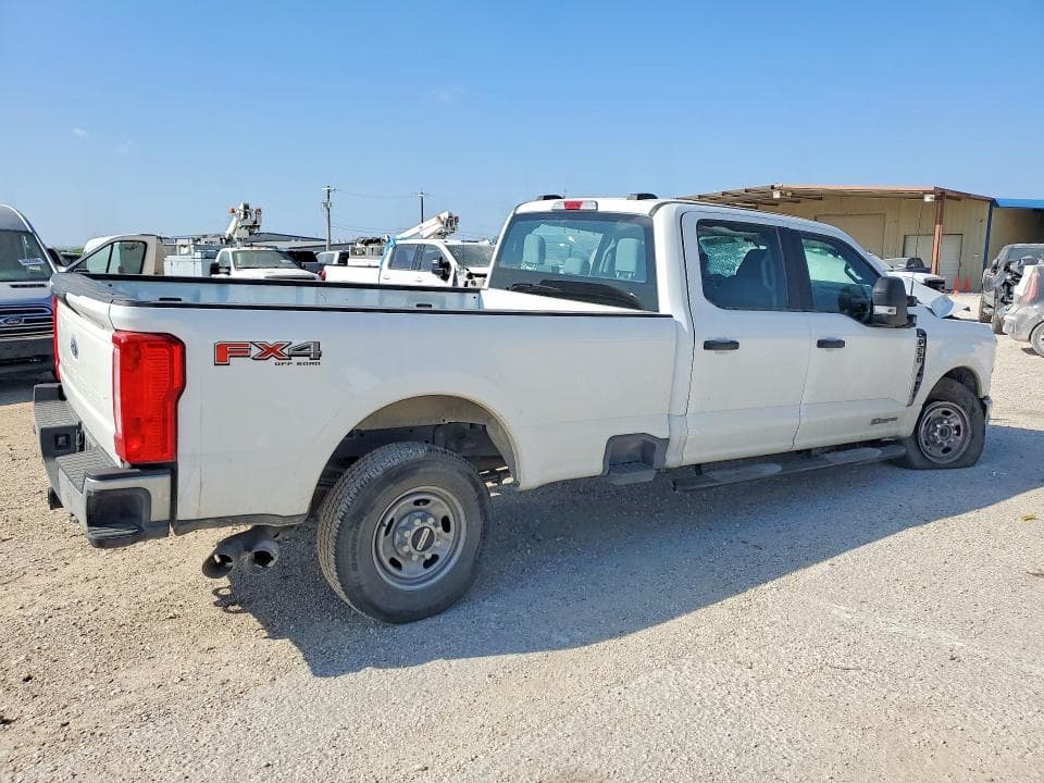 2024 FORD F250 SUPER DUTY 3