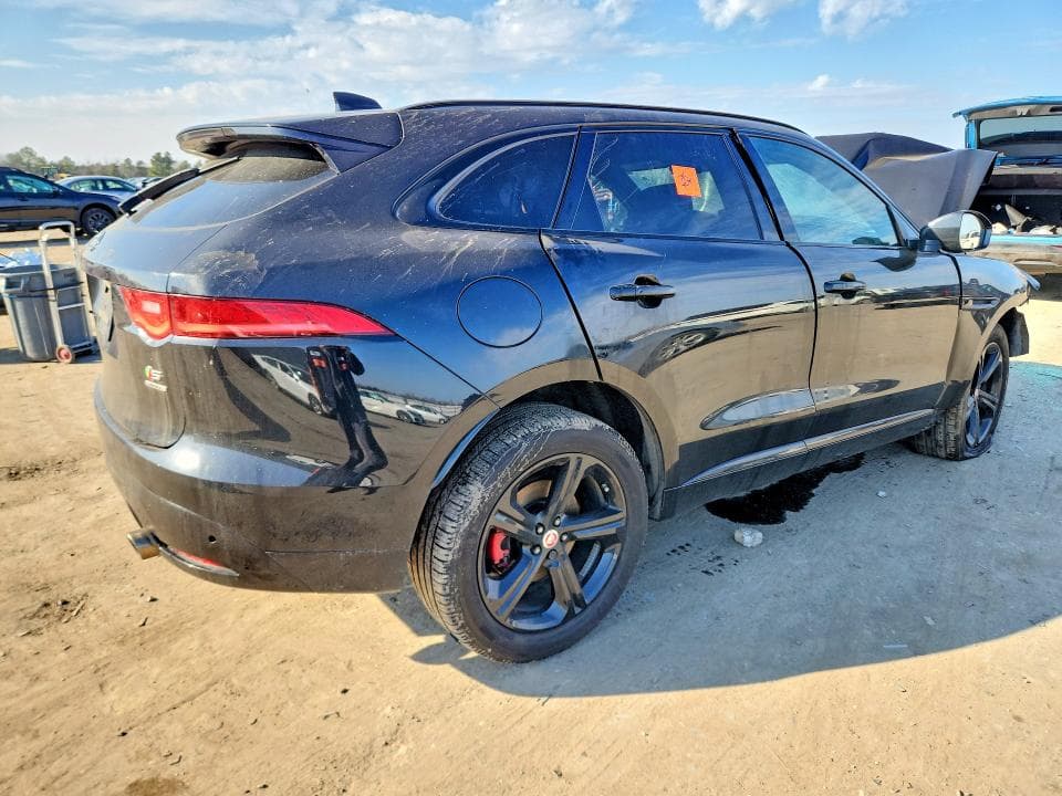 2017 JAGUAR F-PACE S 3