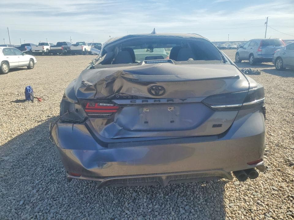 2024 TOYOTA CAMRY SE 6