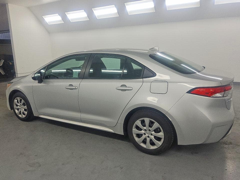 2021 TOYOTA COROLLA LE 2