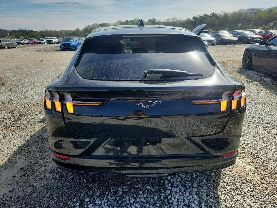 2021 FORD MUSTANG MACH-E PREMIUM 6