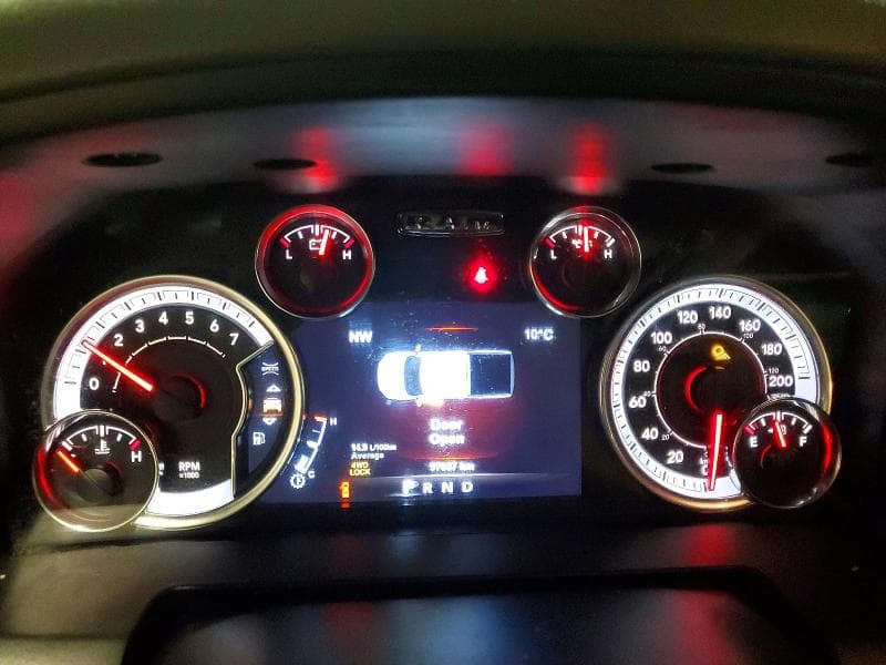 2019 RAM 1500 CLASSIC SLT 9