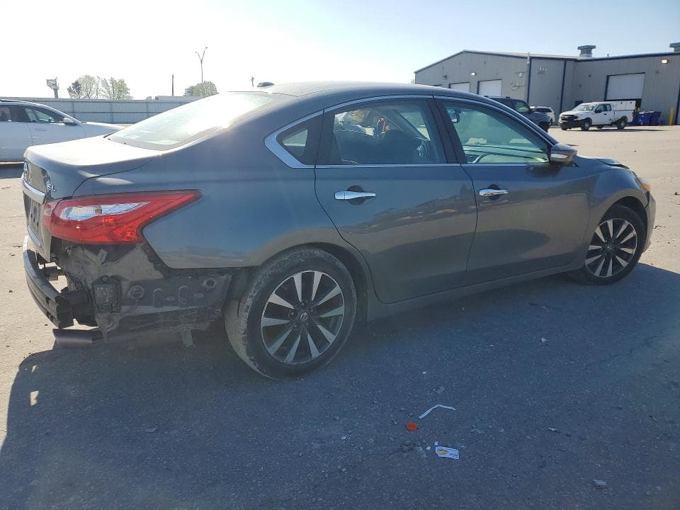 2017 NISSAN ALTIMA 2.5 SL 3
