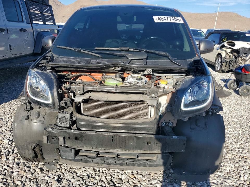 2017 SMART FORTWO 5