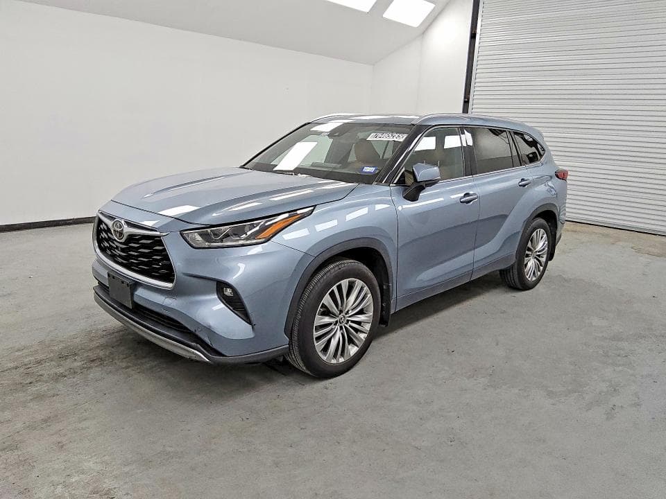 2022 TOYOTA HIGHLANDER