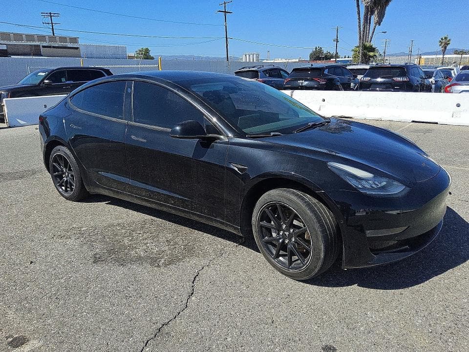 2019 TESLA MODEL 3 4