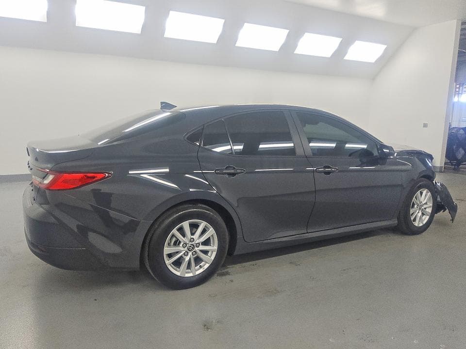 2025 TOYOTA CAMRY LE 3