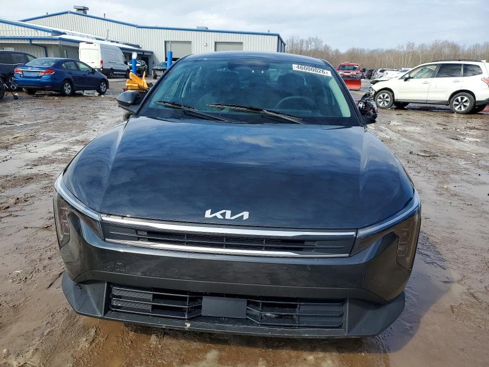 2025 KIA K4 LXS 5