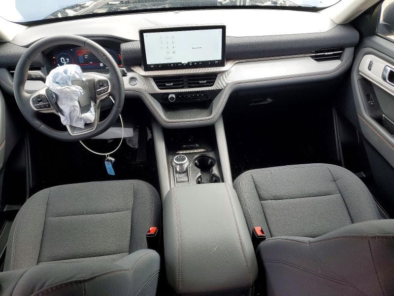 2025 FORD EXPLORER ACTIVE 8