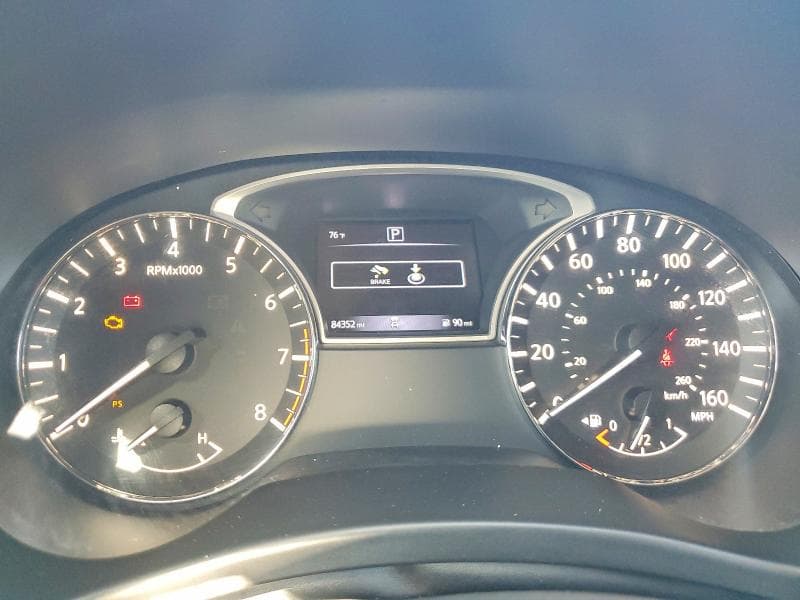2018 NISSAN PATHFINDER S 9