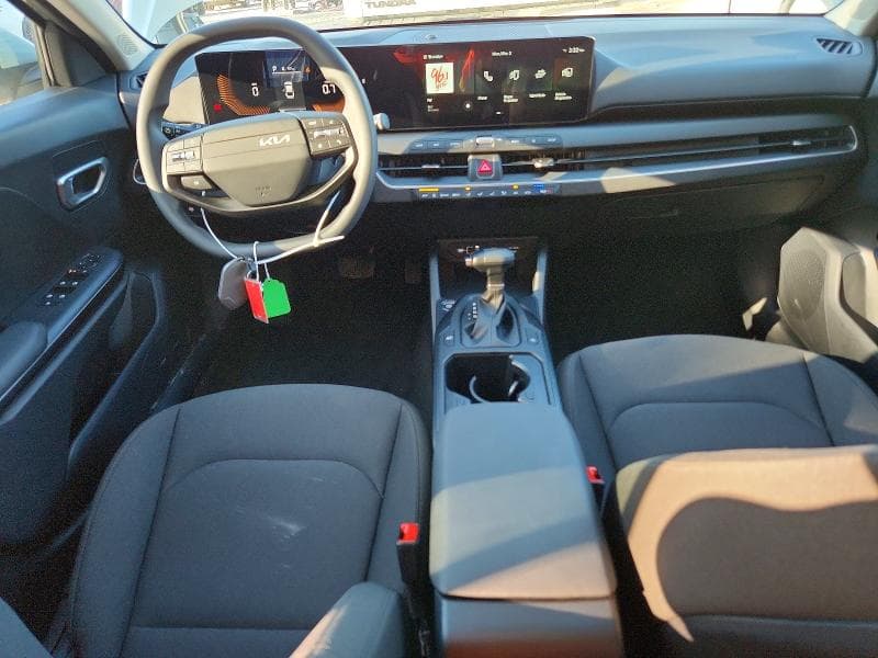 2026 KIA K4 LXS 8