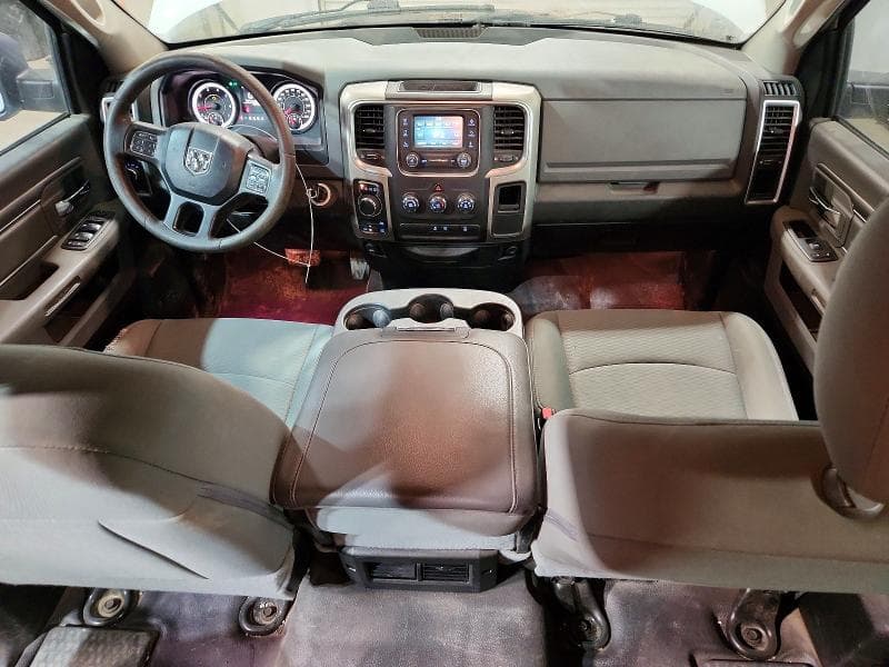2019 RAM 1500 CLASSIC SLT 8
