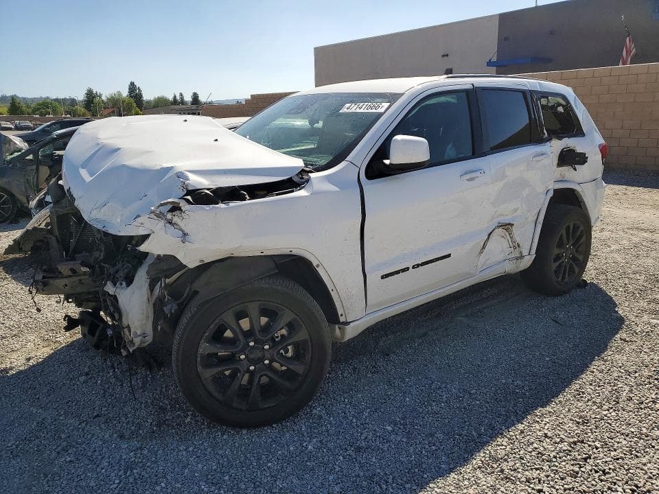 2021 JEEP GRAND CHEROKEE LAREDO - 1