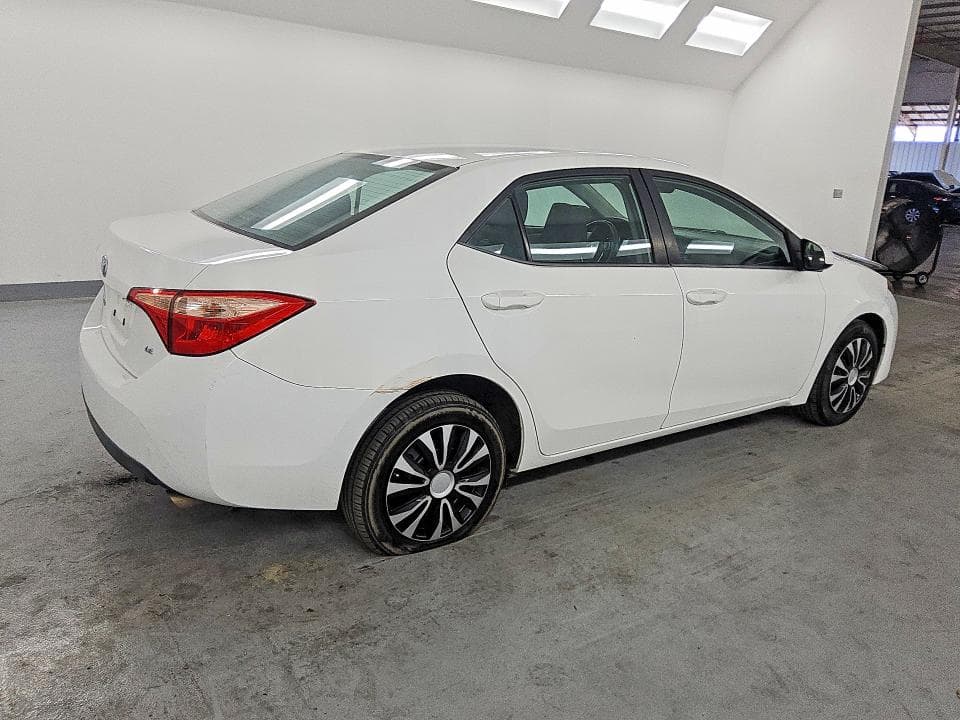 2019 TOYOTA COROLLA LE 3