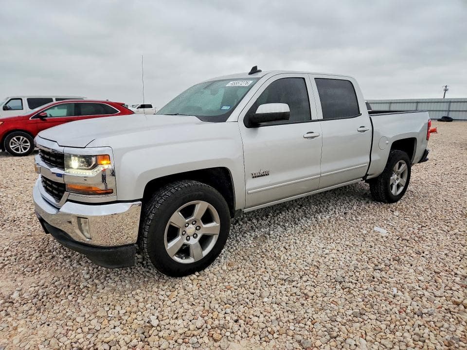 2018 CHEVROLET SILVERADO C1500 LT - 1