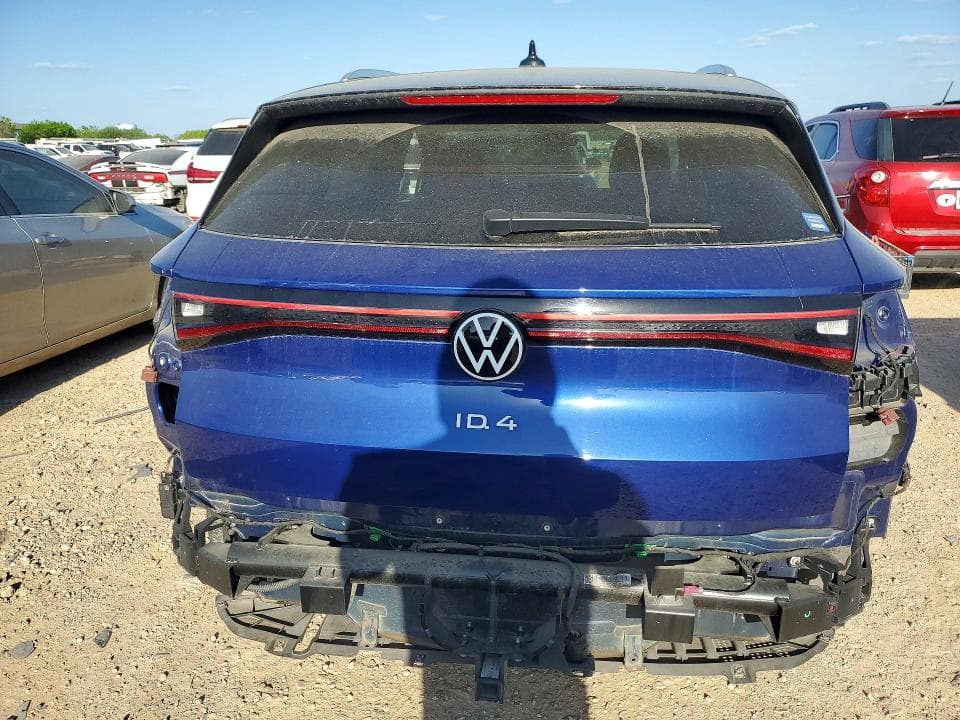 2022 VOLKSWAGEN ID.4 PRO S 6
