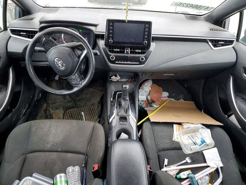 2020 TOYOTA COROLLA SE 8