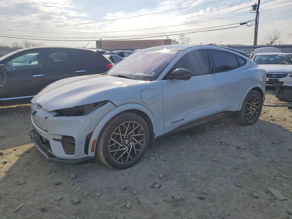 2021 FORD MUSTANG MACH-E GT - 1