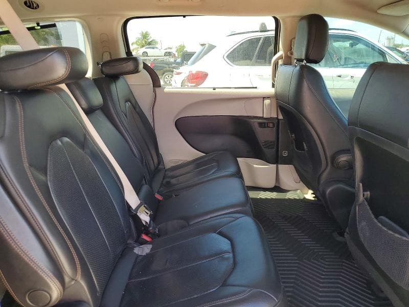 2018 CHRYSLER PACIFICA TOURING L 11