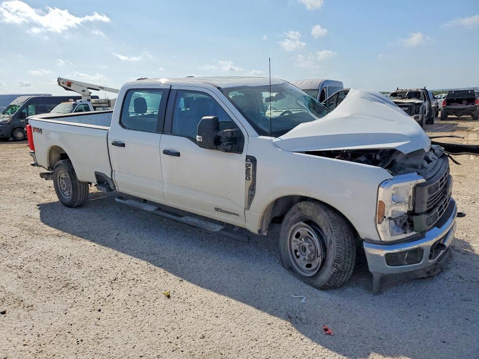 2024 FORD F250 SUPER DUTY 4