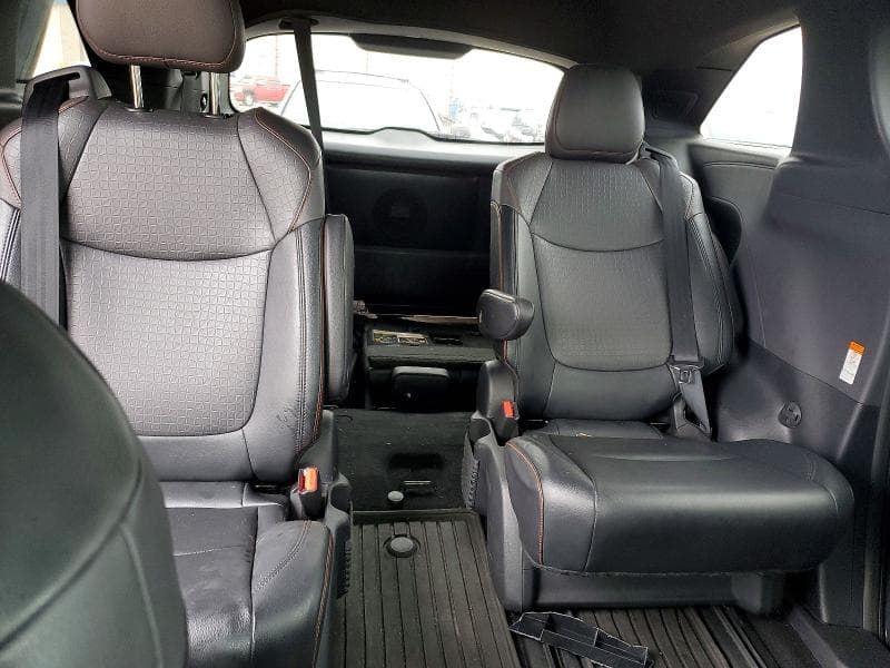 2021 TOYOTA SIENNA XSE 7-PASSENGER 10