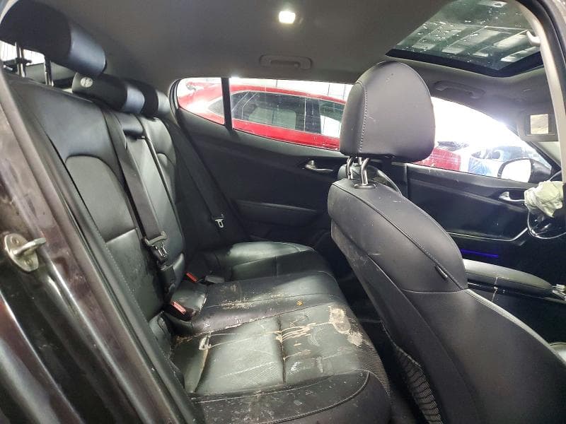 2019 KIA STINGER BASE 10