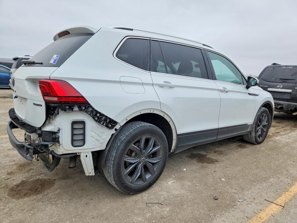 2022 VOLKSWAGEN TIGUAN 3