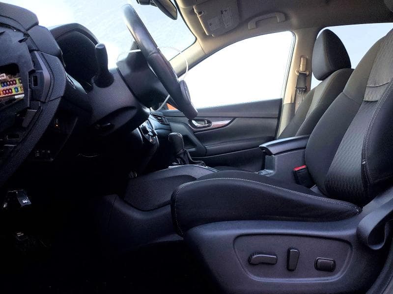 2017 NISSAN ROGUE SV 7