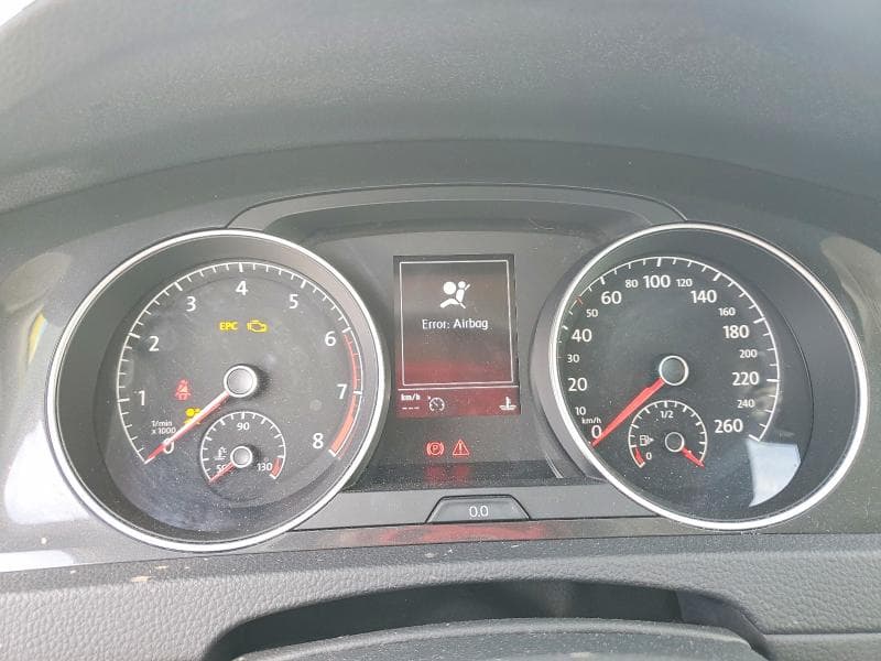 2018 VOLKSWAGEN GOLF S 9