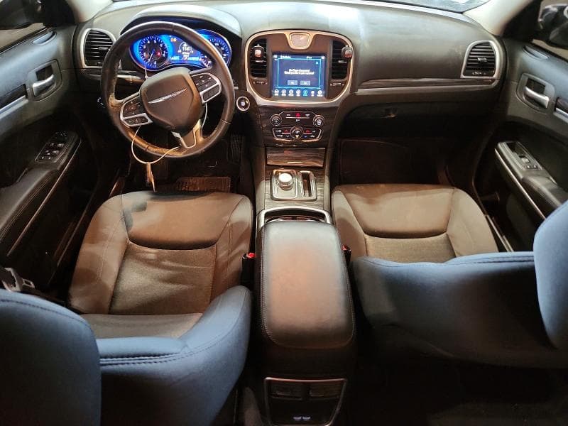 2019 CHRYSLER 300 TOURING 8